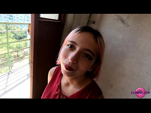 ❤️ Student Sensual xucla un desconegut a l'Outback - Cum a la cara ️ Vídeo de sexe al ca.rionews.top ❌❤